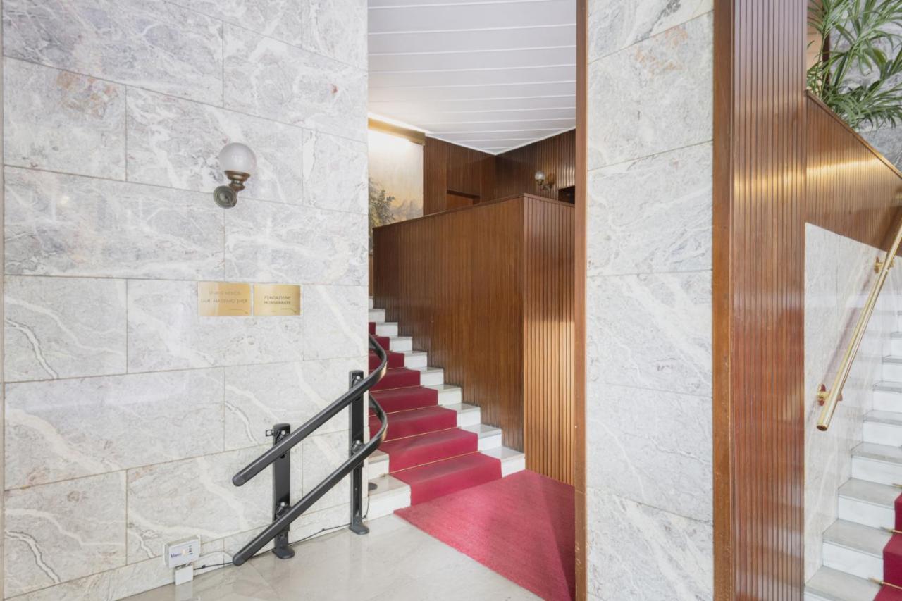 Easylife - Dimora Di Classe In Zona Conciliazione Milan Exterior photo